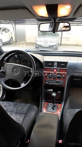 Mercedes C 180 1998, 292,000 km - 1.8 l - Bakı