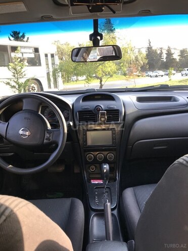 Nissan Sunny 2011, 147,800 km - 1.6 l - Bakı