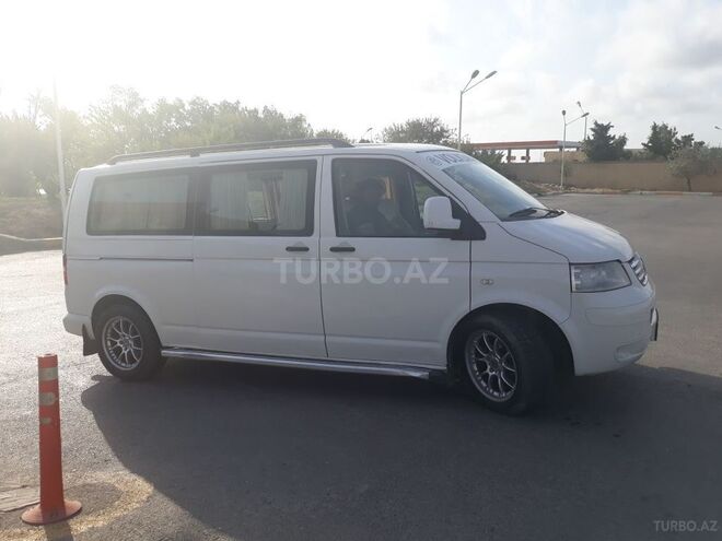 Volkswagen Multivan 2006, 235,625 km - 1.9 l - Bakı