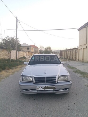 Mercedes C 220 2000, 392,440 km - 2.2 l - Sumqayıt