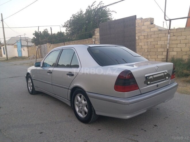 Mercedes C 220 2000, 392,440 km - 2.2 l - Sumqayıt