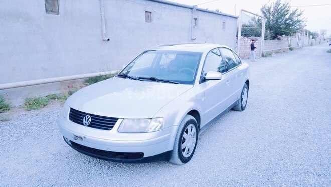 Volkswagen Passat 1999, 89,564 km - 1.8 л - Sumqayıt