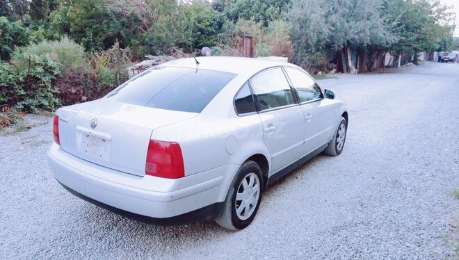Volkswagen Passat 1999, 89,564 km - 1.8 л - Sumqayıt