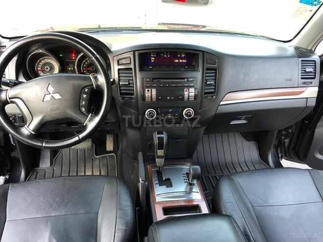 Mitsubishi Pajero 2008, 198,000 km - 3.0 l - Bakı