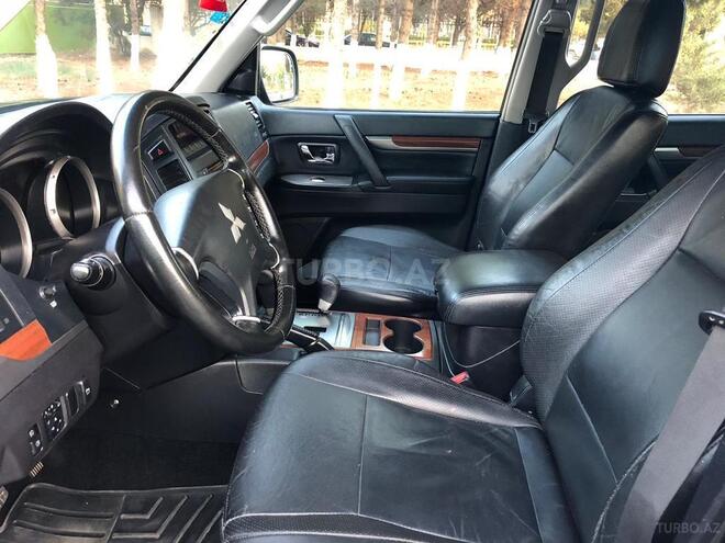 Mitsubishi Pajero 2008, 198,000 km - 3.0 l - Bakı