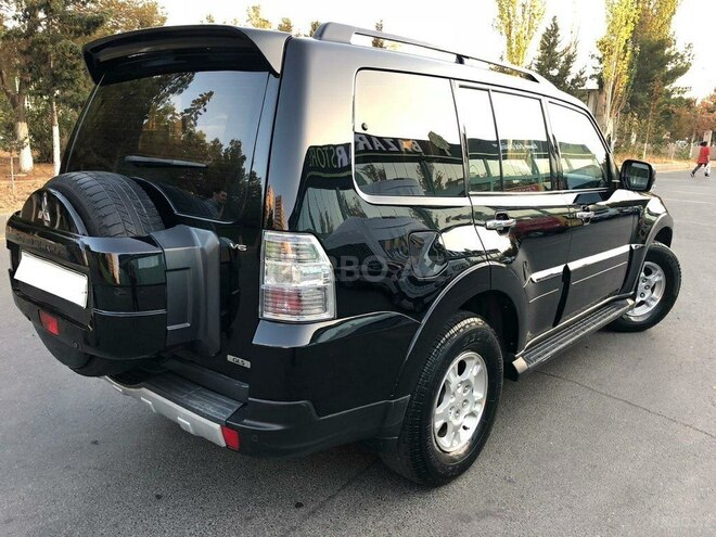 Mitsubishi Pajero 2008, 198,000 km - 3.0 l - Bakı