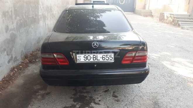 Mercedes E 240 1999, 400,000 km - 2.4 l - Bakı