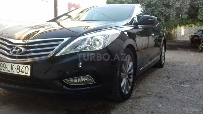Hyundai Grandeur 2011, 130,000 km - 2.5 l - Salyan
