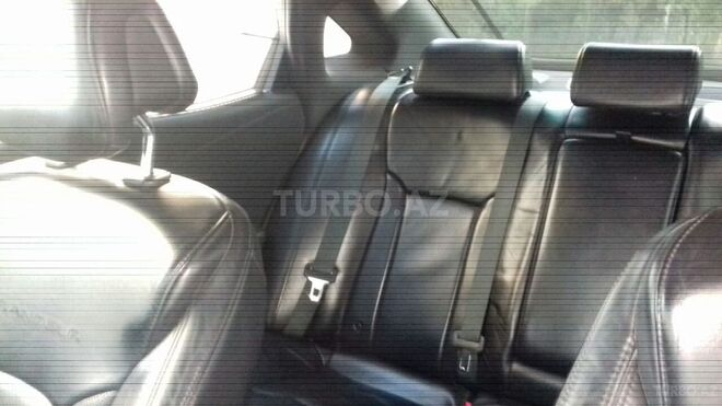Hyundai Grandeur 2011, 130,000 km - 2.5 l - Salyan