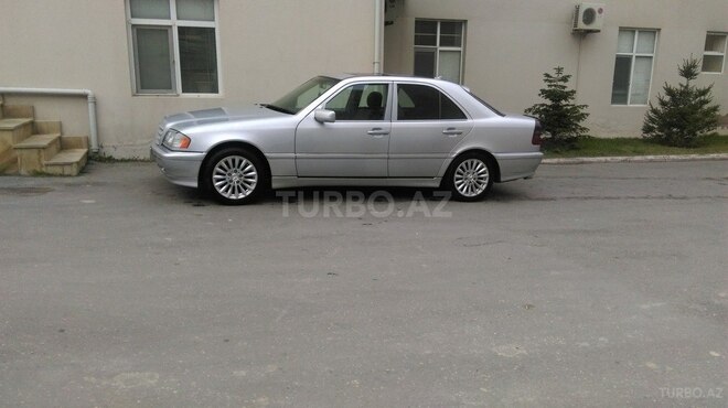 Mercedes C 230 1998, 270,000 km - 2.3 l - Bakı