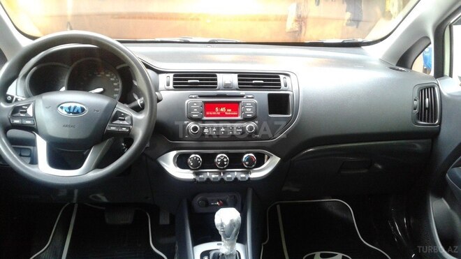 Kia Rio 2015, 81,000 km - 1.4 л - Bakı