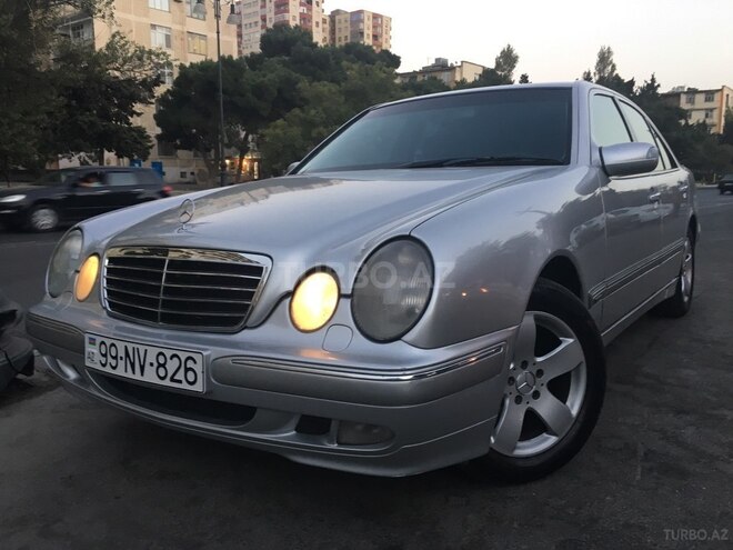 Mercedes E 270 2000, 293,000 km - 2.7 л - Bakı