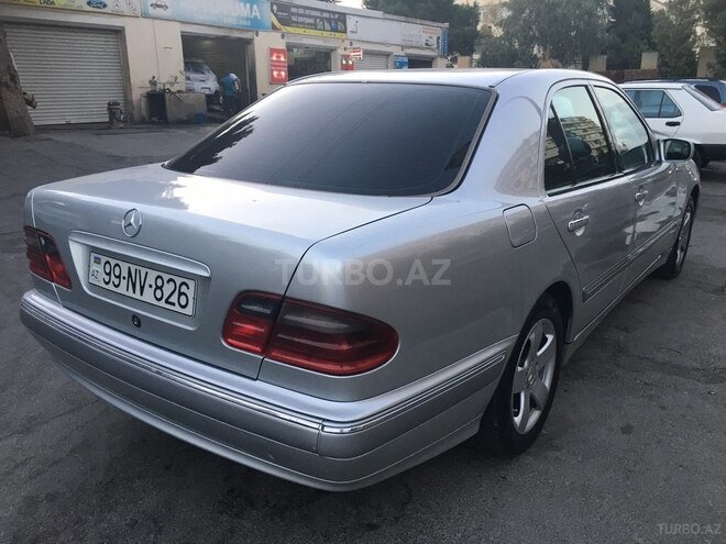 Mercedes E 270 2000, 293,000 km - 2.7 л - Bakı