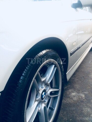 BMW 528 2000, 234,000 km - 2.8 l - Bakı