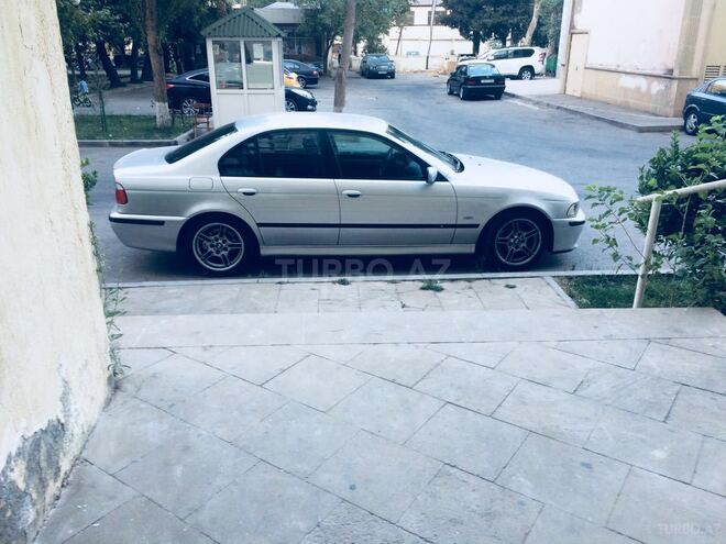 BMW 528 2000, 234,000 km - 2.8 l - Bakı