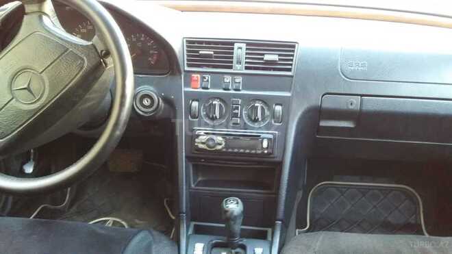 Mercedes C 180 1995, 311,000 km - 0.2 l - Bakı