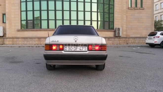 Mercedes 190 1990, 888,000 km - 2.0 л - Bakı