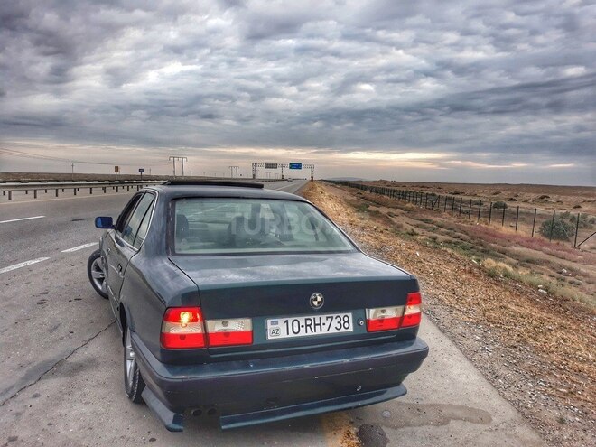 BMW 525 1996, 300,000 km - 2.5 l - Bakı