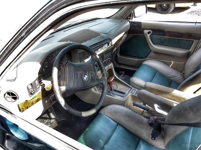 BMW 525 1996, 300,000 km - 2.5 l - Bakı