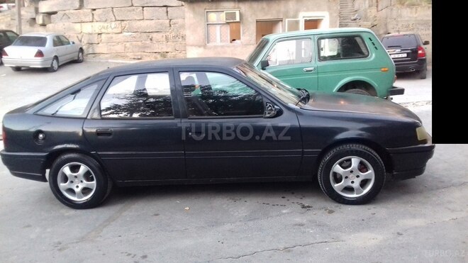Opel Vectra 1992, 290,000 km - 1.7 l - Bakı