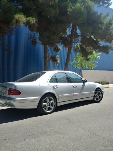 Mercedes E 240 2000, 400,000 km - 2.6 l - Bakı