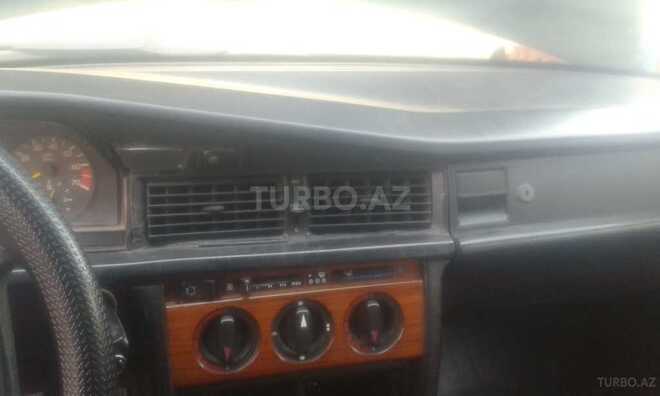 Mercedes 190 1991, 310,000 km - 2.3 l - Bakı