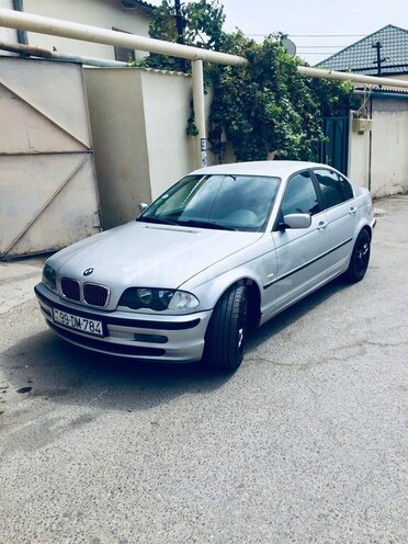 BMW 320 2001, 260,000 km - 2.0 l - Bakı