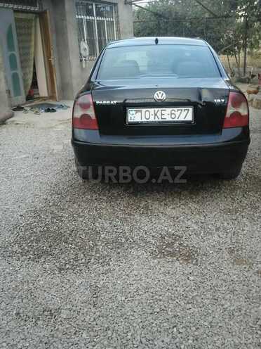 Volkswagen Passat 2001, 273,000 km - 1.8 л - Bakı