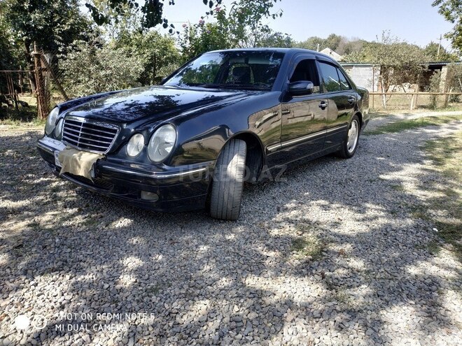 Mercedes E 220 2000, 300,000 km - 2.0 l - Lənkəran