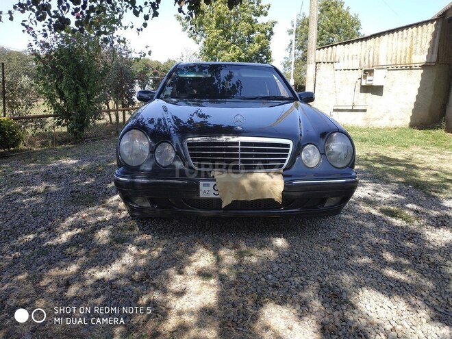 Mercedes E 220 2000, 300,000 km - 2.0 l - Lənkəran