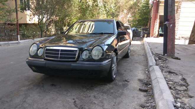 Mercedes E 230 1997, 326,790 km - 2.3 l - Bakı