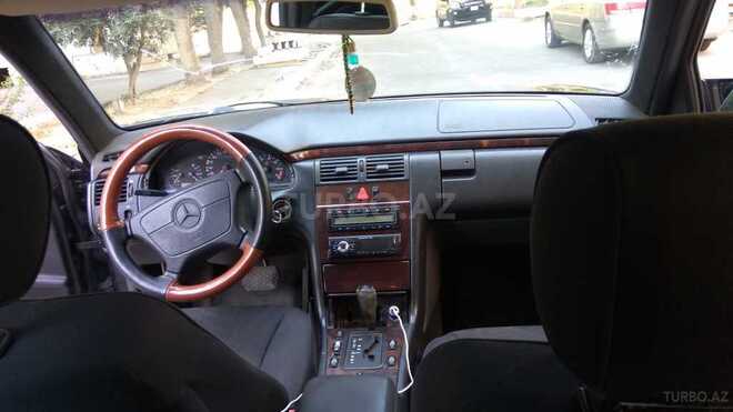 Mercedes E 230 1997, 326,790 km - 2.3 l - Bakı