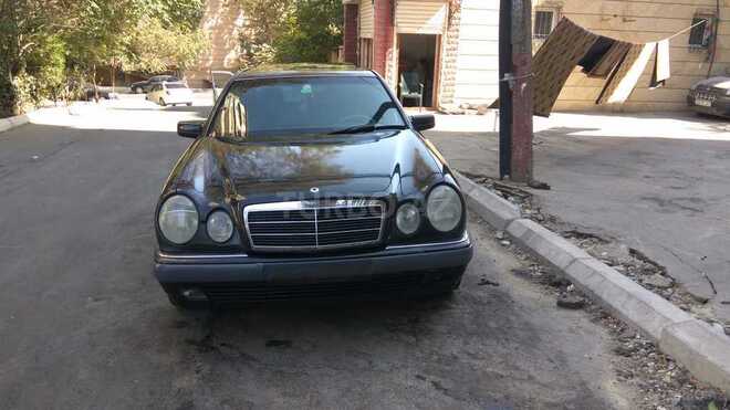 Mercedes E 230 1997, 326,790 km - 2.3 l - Bakı
