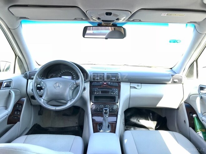 Mercedes C 200 2001, 195,000 km - 2.0 l - Sumqayıt