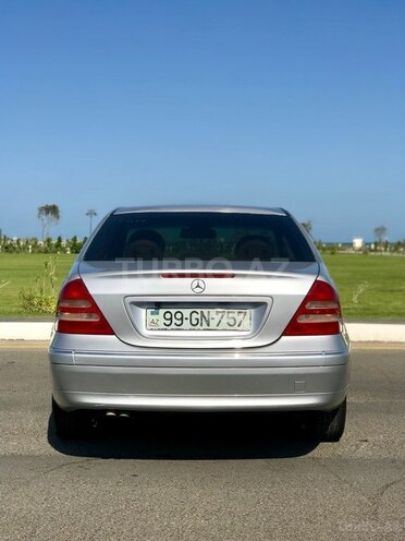 Mercedes C 200 2001, 195,000 km - 2.0 l - Sumqayıt
