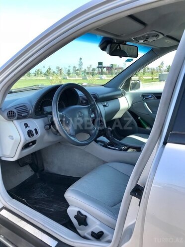 Mercedes C 200 2001, 195,000 km - 2.0 l - Sumqayıt