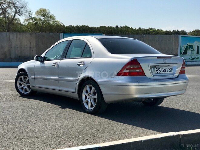 Mercedes C 200 2001, 195,000 km - 2.0 l - Sumqayıt