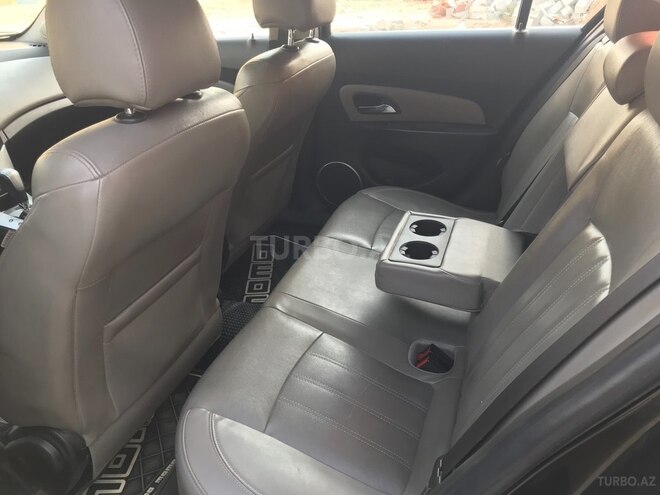 Chevrolet Cruze 2011, 204,566 km - 1.8 л - Bakı