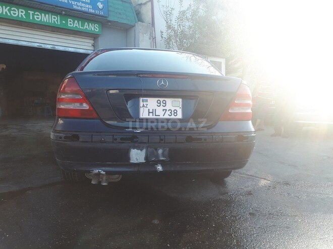 Mercedes C 200 2000, 300,000 km - 2.0 л - Bakı