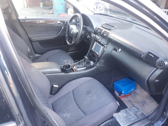 Mercedes C 200 2000, 300,000 km - 2.0 л - Bakı