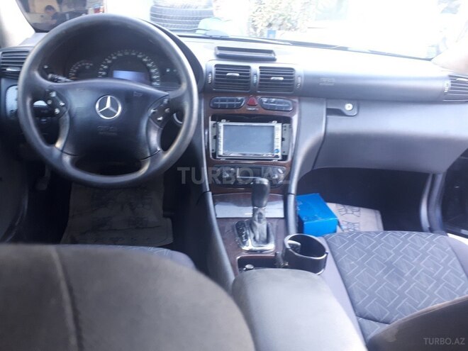 Mercedes C 200 2000, 300,000 km - 2.0 л - Bakı