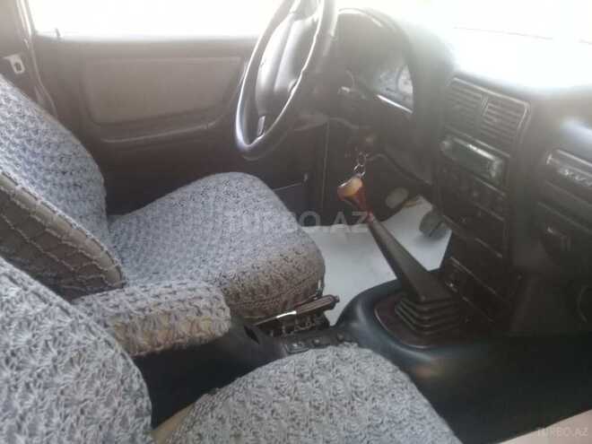 GAZ 3110 2004, 260,000 km - 2.4 l - İmişli