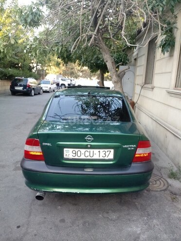 Opel Vectra 1997, 255,550 km - 1.6 l - Bakı