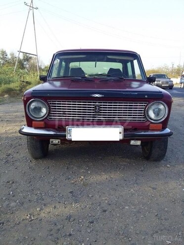LADA (VAZ) 21011 1979, 212,321 km - 1.6 л - Salyan