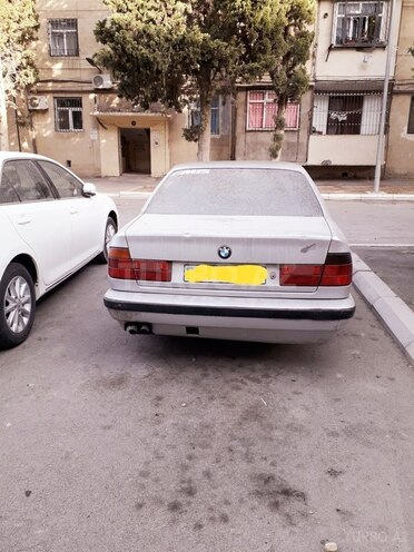 BMW 520 1989, 155,739 km - 2.0 л - Bakı