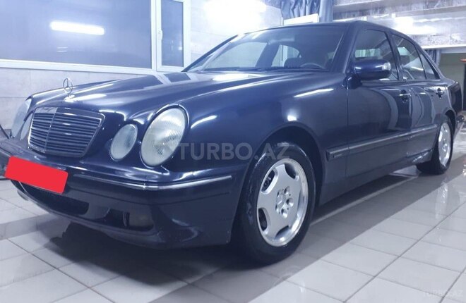 Mercedes E 220 2000, 370,000 km - 2.2 l - Bakı