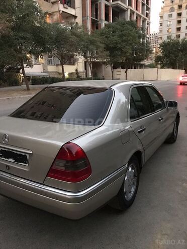 Mercedes C 200 1994, 337,417 km - 2.0 l - Bakı