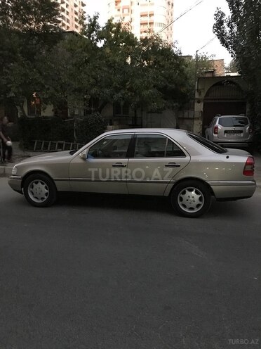 Mercedes C 200 1994, 337,417 km - 2.0 l - Bakı