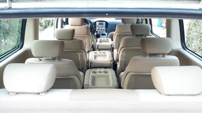 Hyundai H-1 2011, 275,000 km - 2.5 л - Bakı