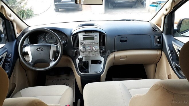 Hyundai H-1 2011, 275,000 km - 2.5 л - Bakı